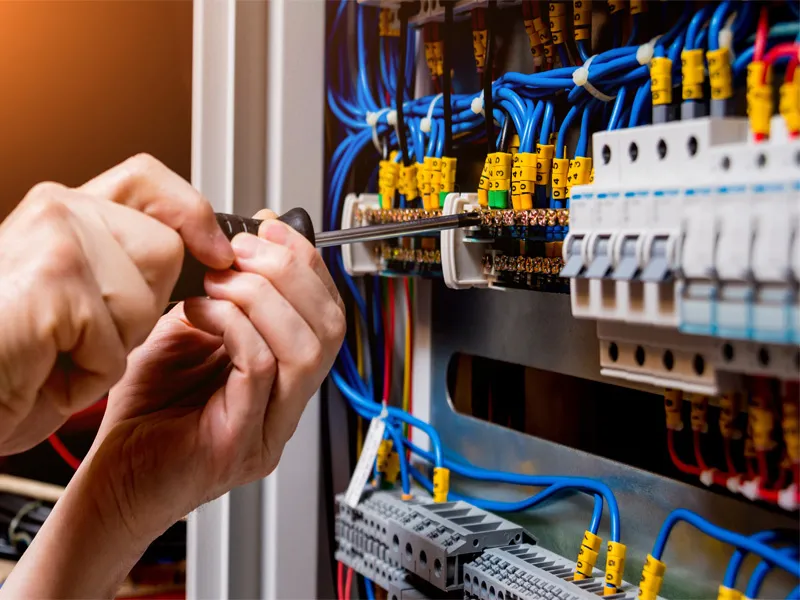 Pembuatan & Instalasi Panel Listrik